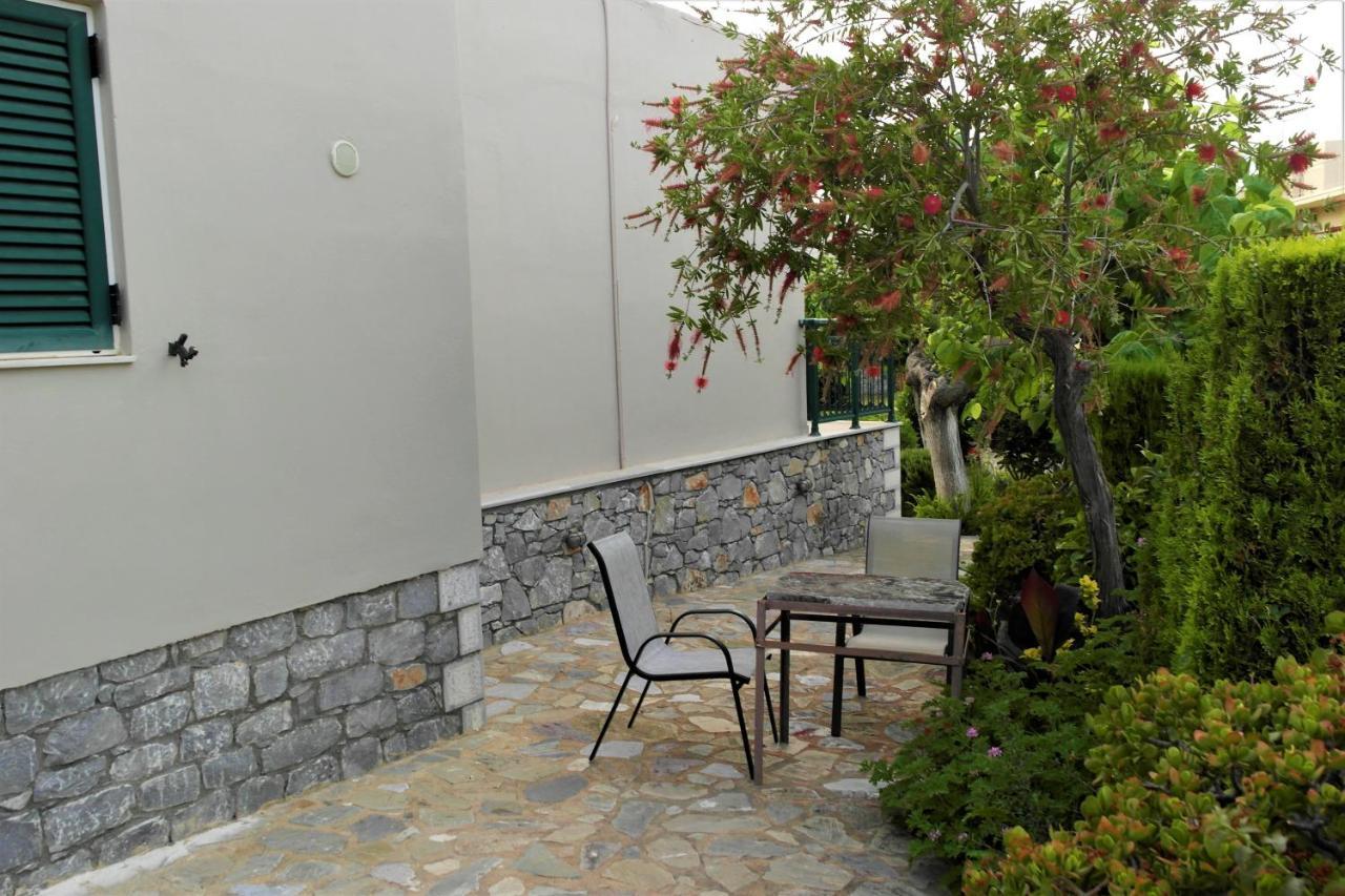 Voulas Apartments Stoupa Bagian luar foto