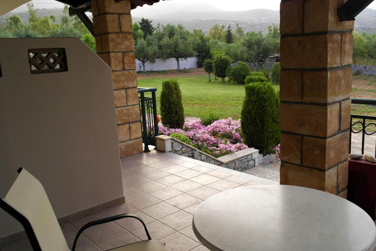 Voulas Apartments Stoupa Bagian luar foto